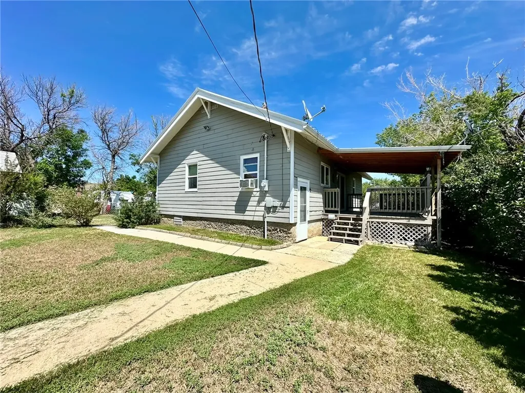 114 F Avenue NW Harlowton MT 59036