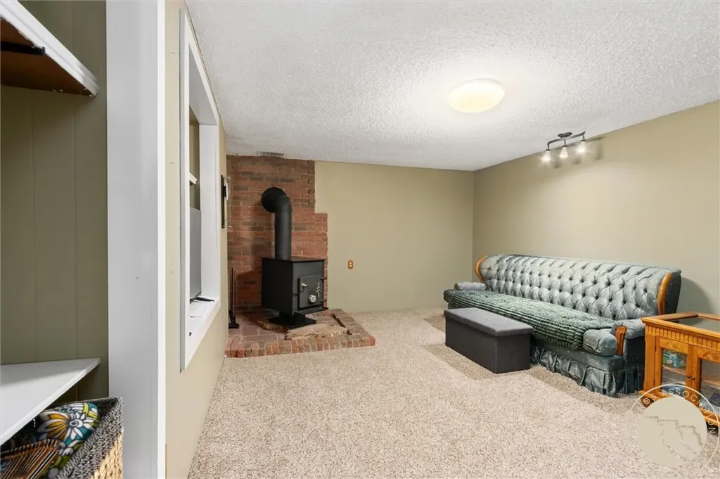 195 Norris Court E Billings MT 59105
