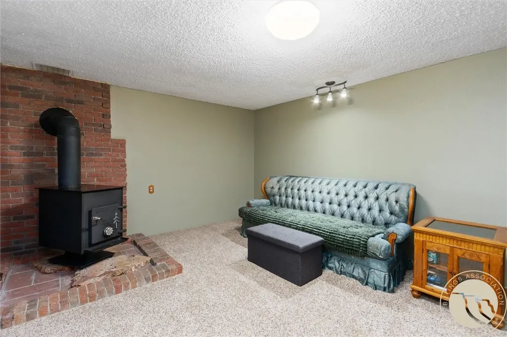 195 Norris Court E Billings MT 59105