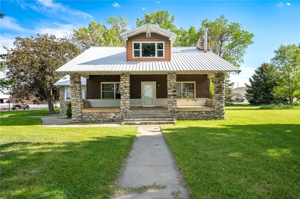 990 Highway 72 Belfry MT 59008