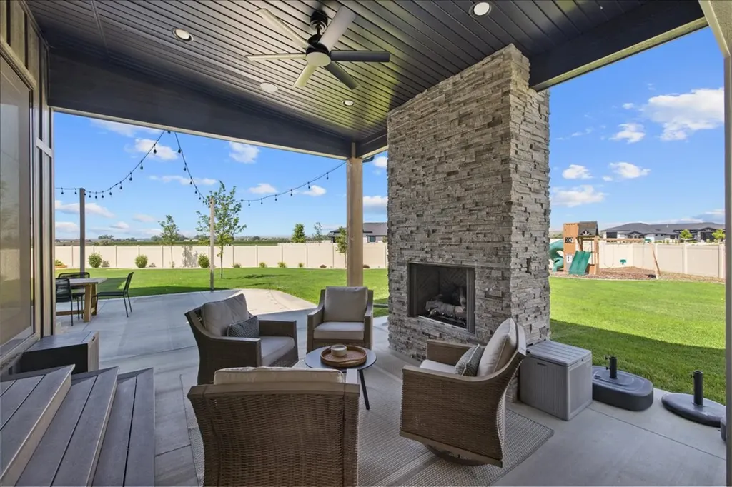 518 Moonstone Lane Billings MT 59106