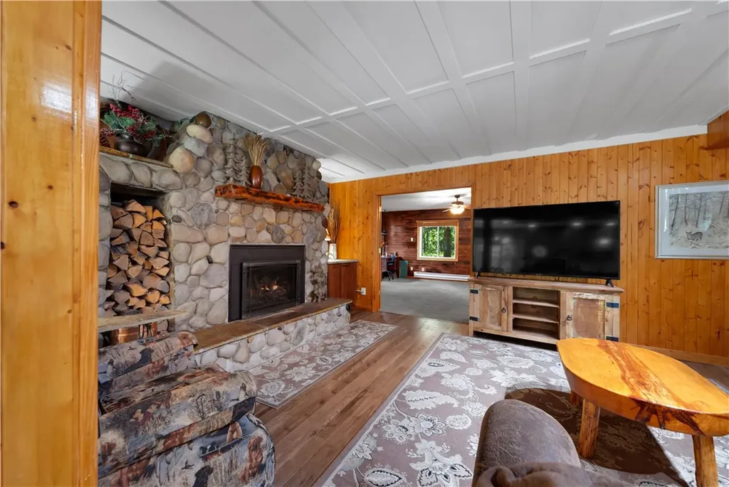 16 Harnish Lane Red Lodge MT 59068