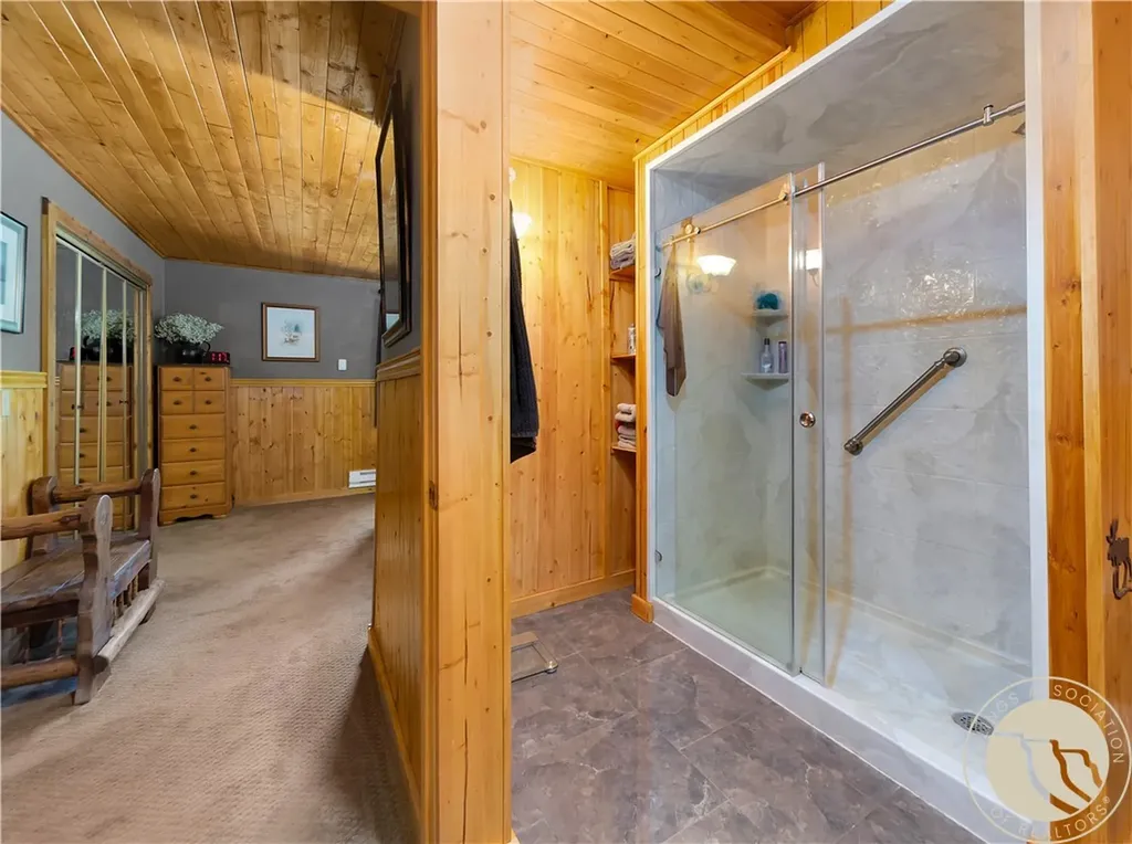 16 Harnish Lane Red Lodge MT 59068