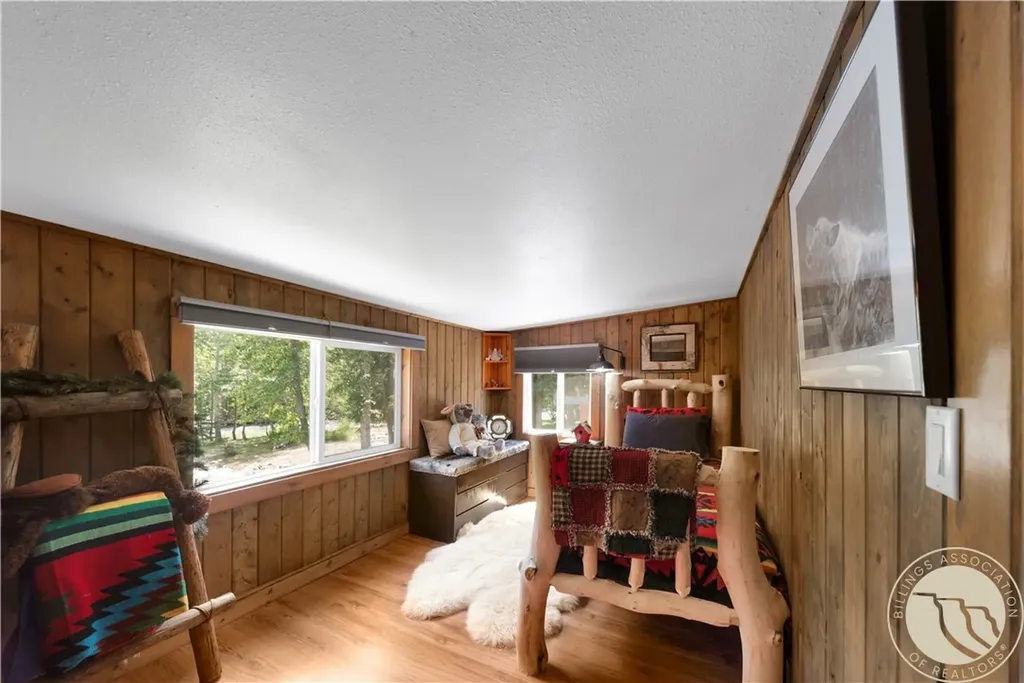 16 Harnish Lane Red Lodge MT 59068