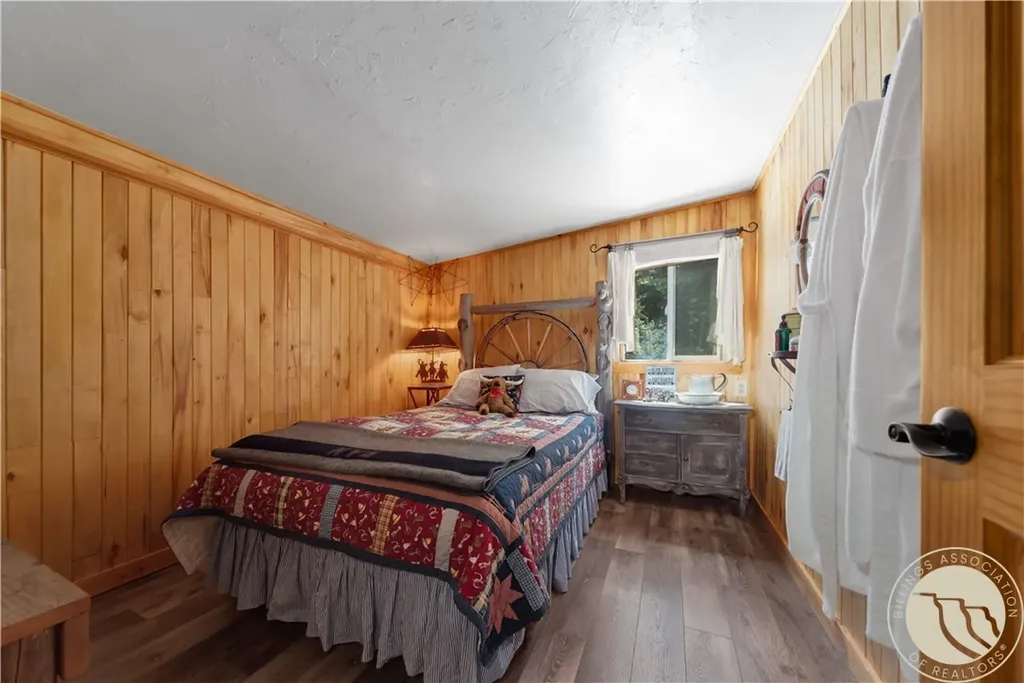 16 Harnish Lane Red Lodge MT 59068