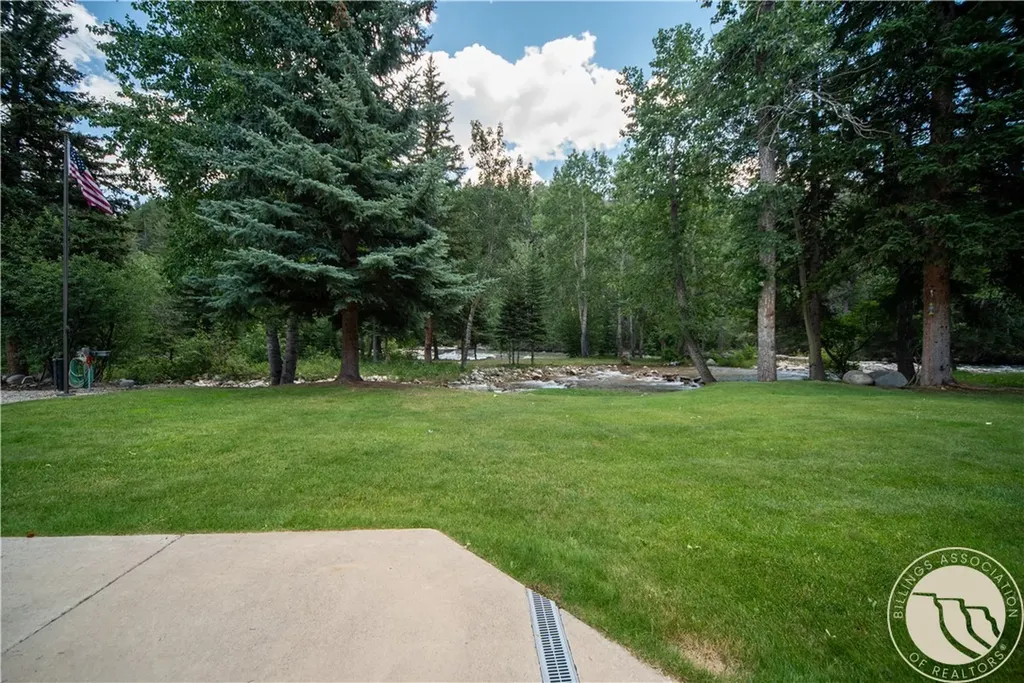 16 Harnish Lane Red Lodge MT 59068