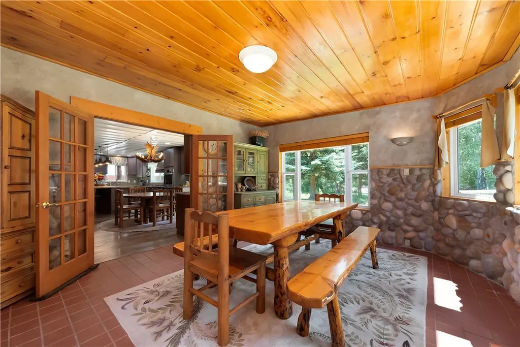 16 Harnish Lane Red Lodge MT 59068