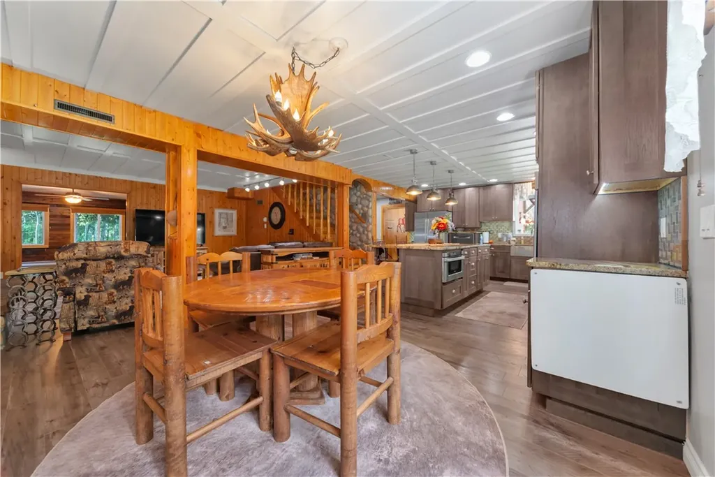 16 Harnish Lane Red Lodge MT 59068