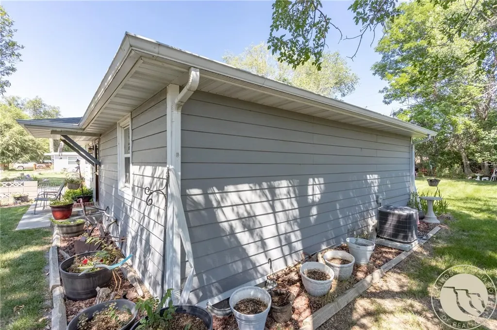 1317 Tillamack Street Billings MT 59101