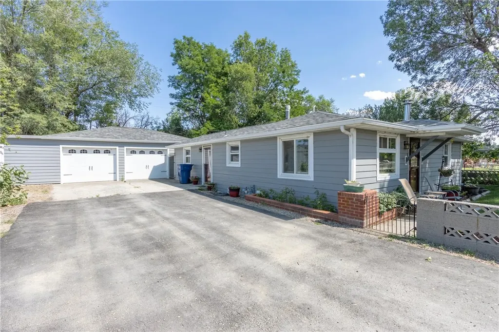 1317 Tillamack Street Billings MT 59101