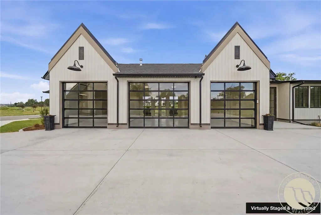2925 Glynn Abbey Way Billings MT 59106