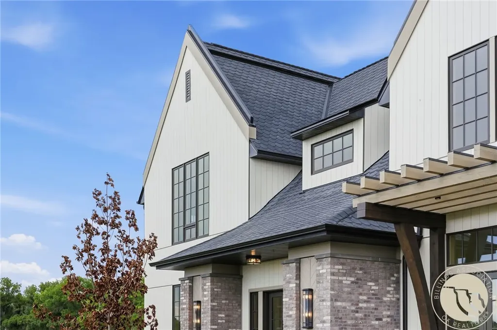 2925 Glynn Abbey Way Billings MT 59106