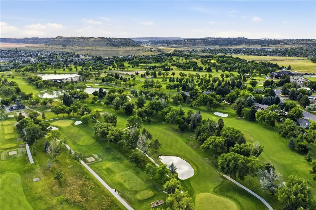 2925 Glynn Abbey Way Billings MT 59106