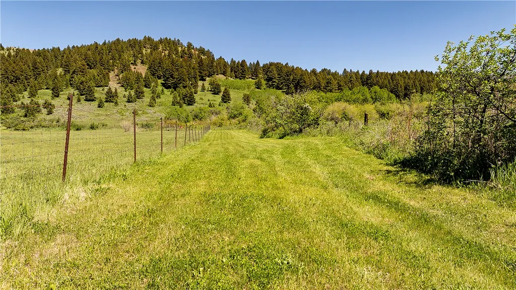 180 Chester Lane Bozeman MT 59715