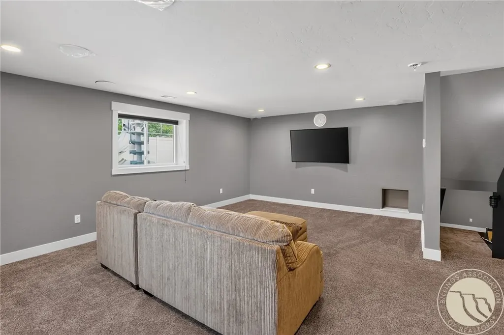 5445 Burlington Avenue Billings MT 59106