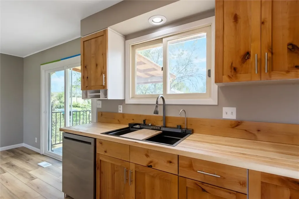 2532 Sterling Street Billings MT 59101