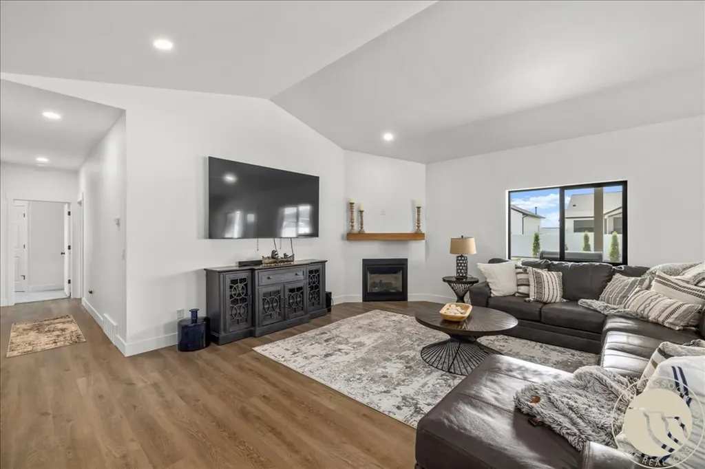 2216 Slate Road Billings MT 59106