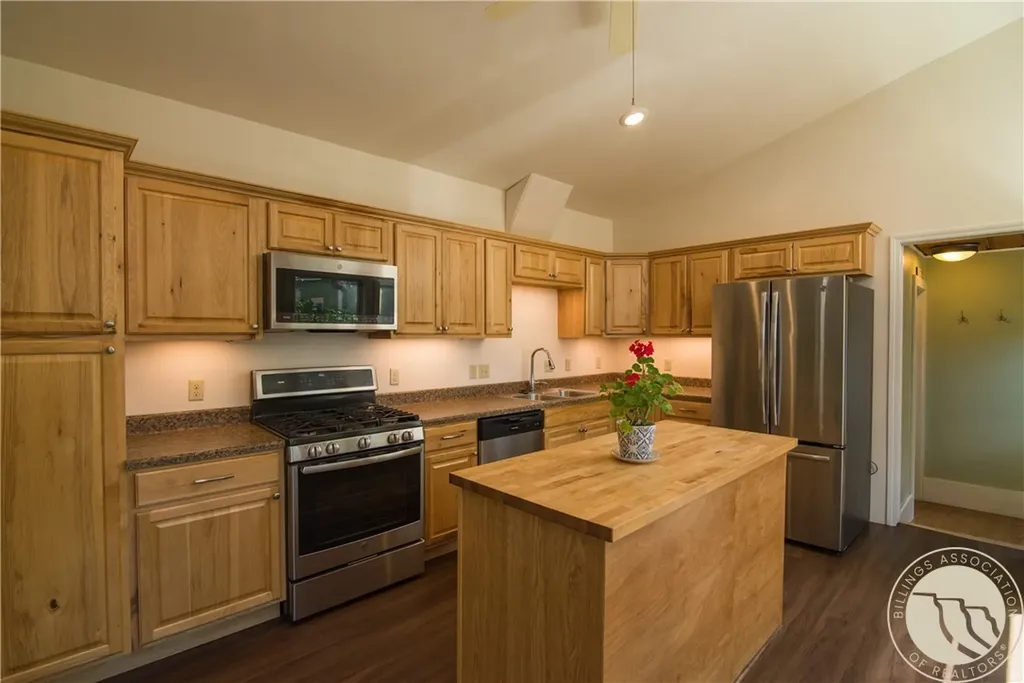 215 Broadway Avenue S Red Lodge MT 59068