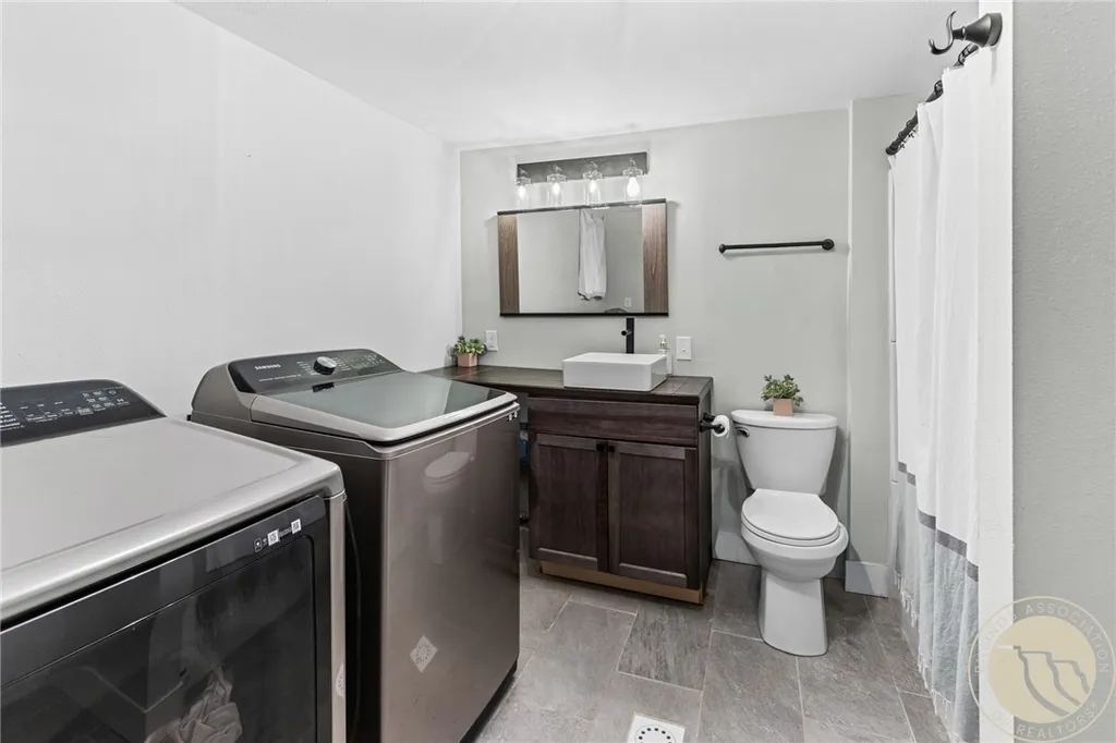 4423 Rimrock Road Billings MT 59106