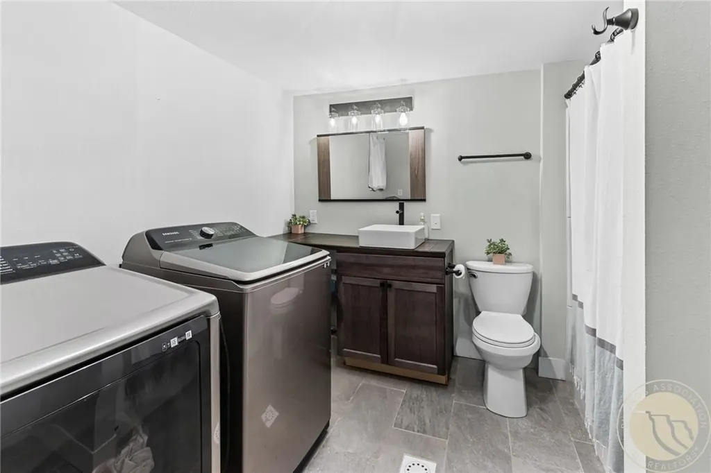 4423 Rimrock Road Billings MT 59106