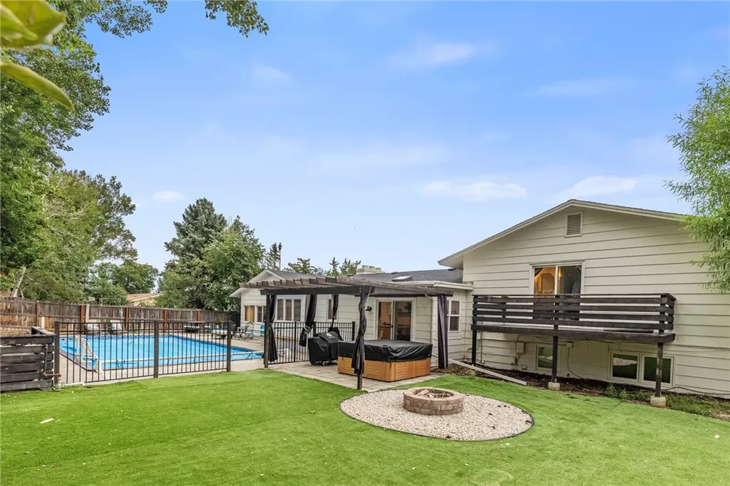 4423 Rimrock Road Billings MT 59106