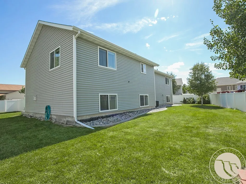 1321 Mirror Lake Lane Billings MT 59105