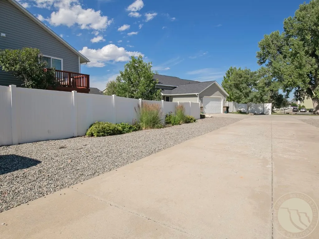 1321 Mirror Lake Lane Billings MT 59105