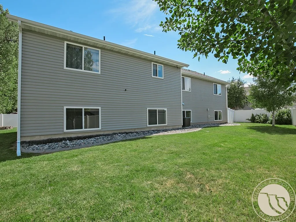1321 Mirror Lake Lane Billings MT 59105