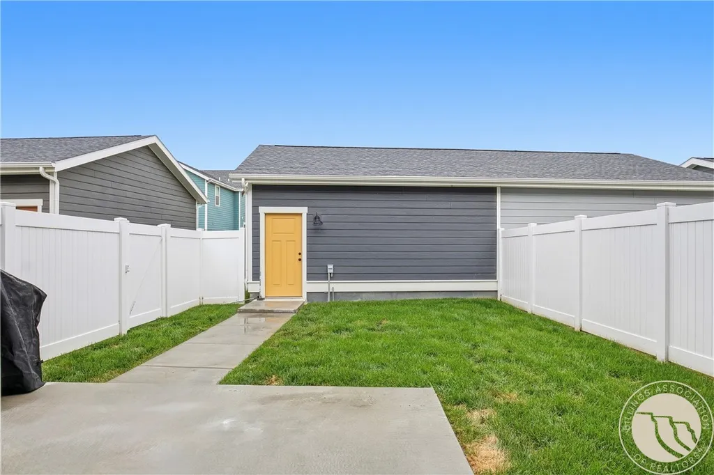 1687 St George Boulevard Billings MT 59101
