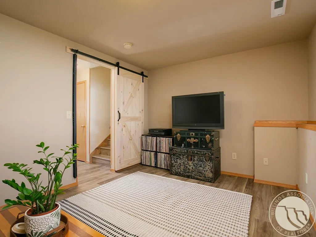 1241 Frost Street Billings MT 59105