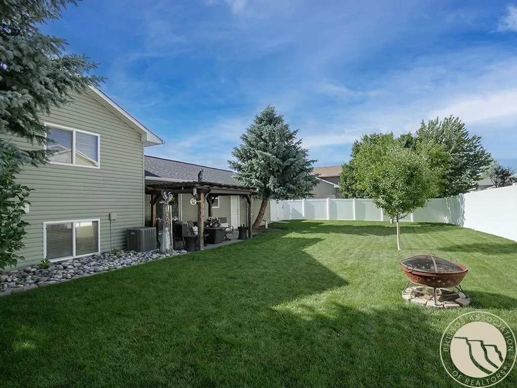 1241 Frost Street Billings MT 59105