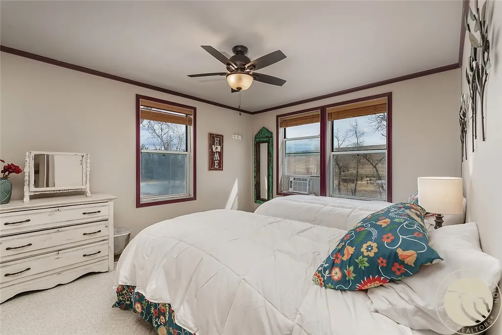 21 E Rosebud Road Roscoe MT 59071