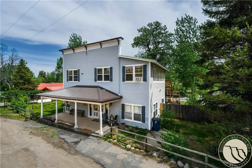 21 E Rosebud Road Roscoe MT 59071
