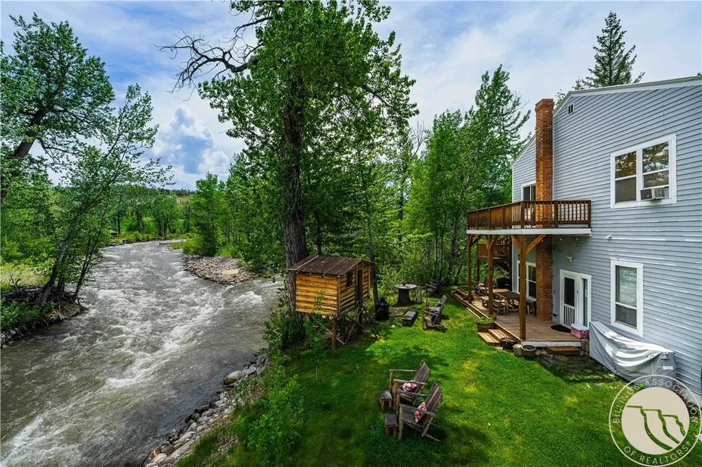 21 E Rosebud Road Roscoe MT 59071