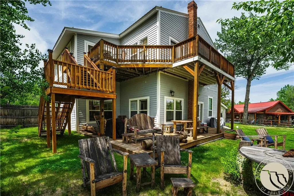 21 E Rosebud Road Roscoe MT 59071