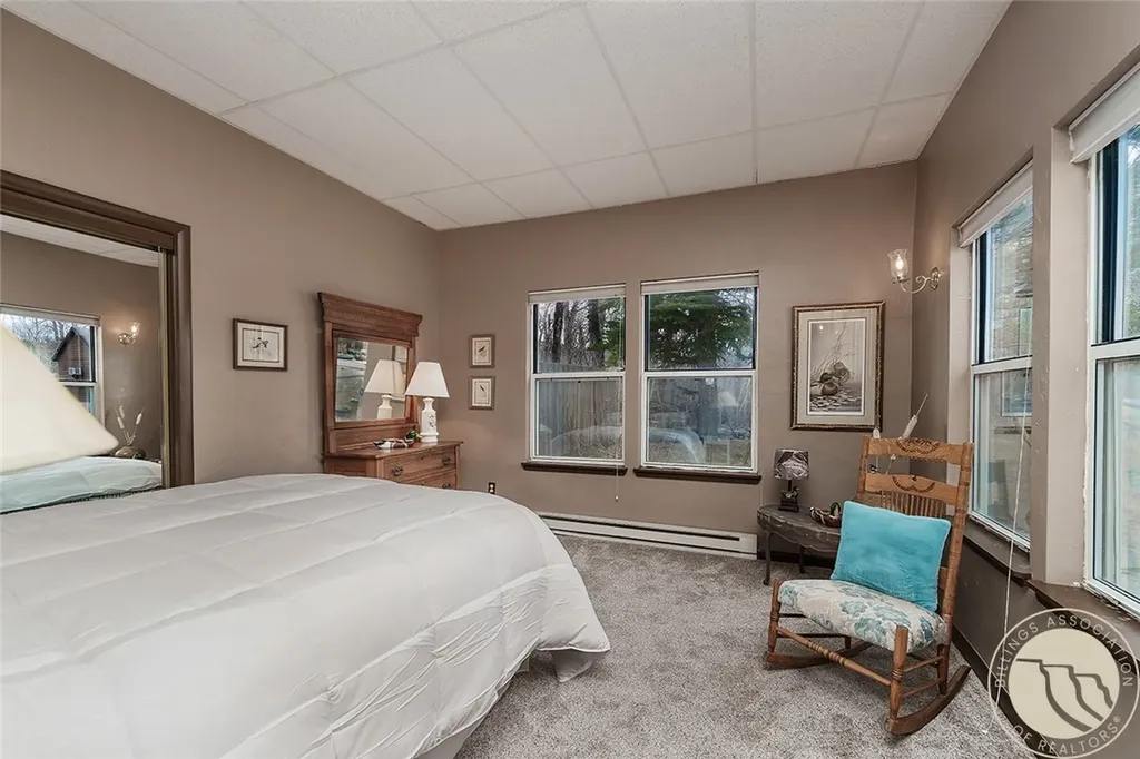 21 E Rosebud Road Roscoe MT 59071