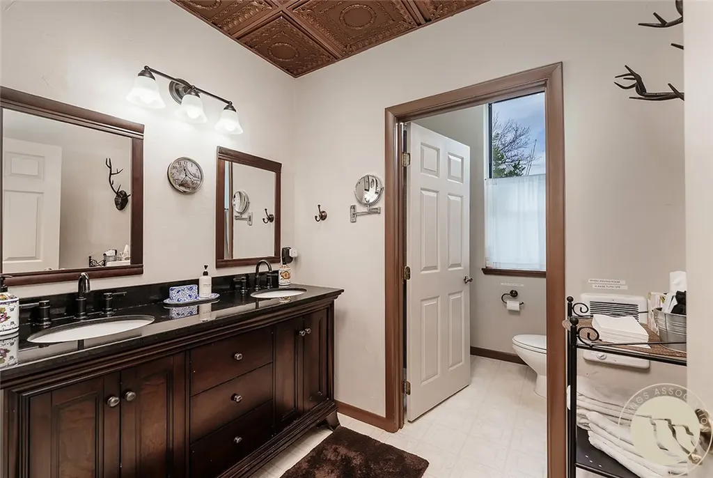 21 E Rosebud Road Roscoe MT 59071