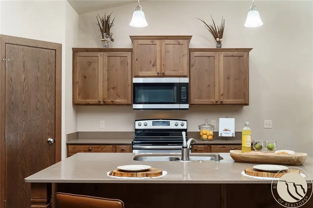 3 Twin Pines Loop Billings MT 59106
