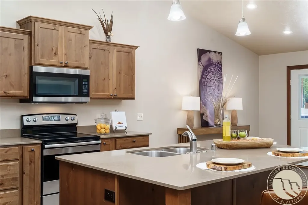 3 Twin Pines Loop Billings MT 59106