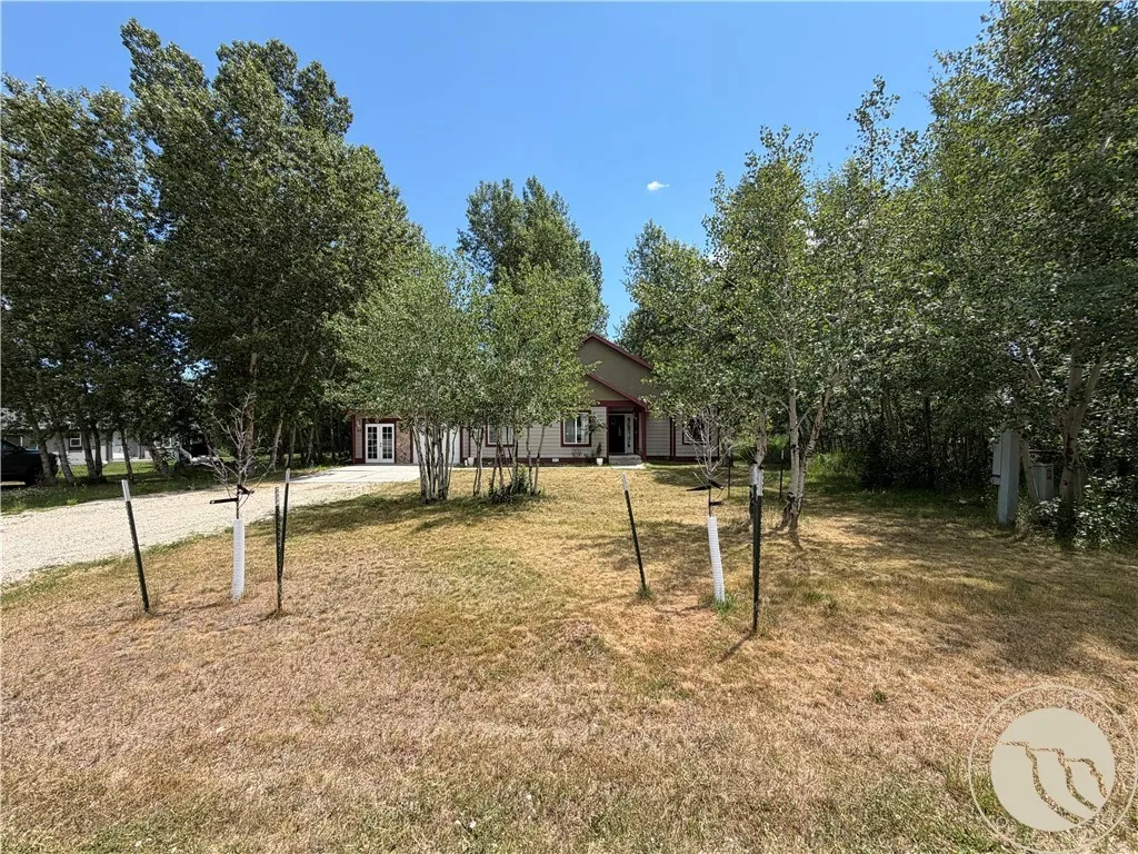 102 S 3rd Street Roberts MT 59070