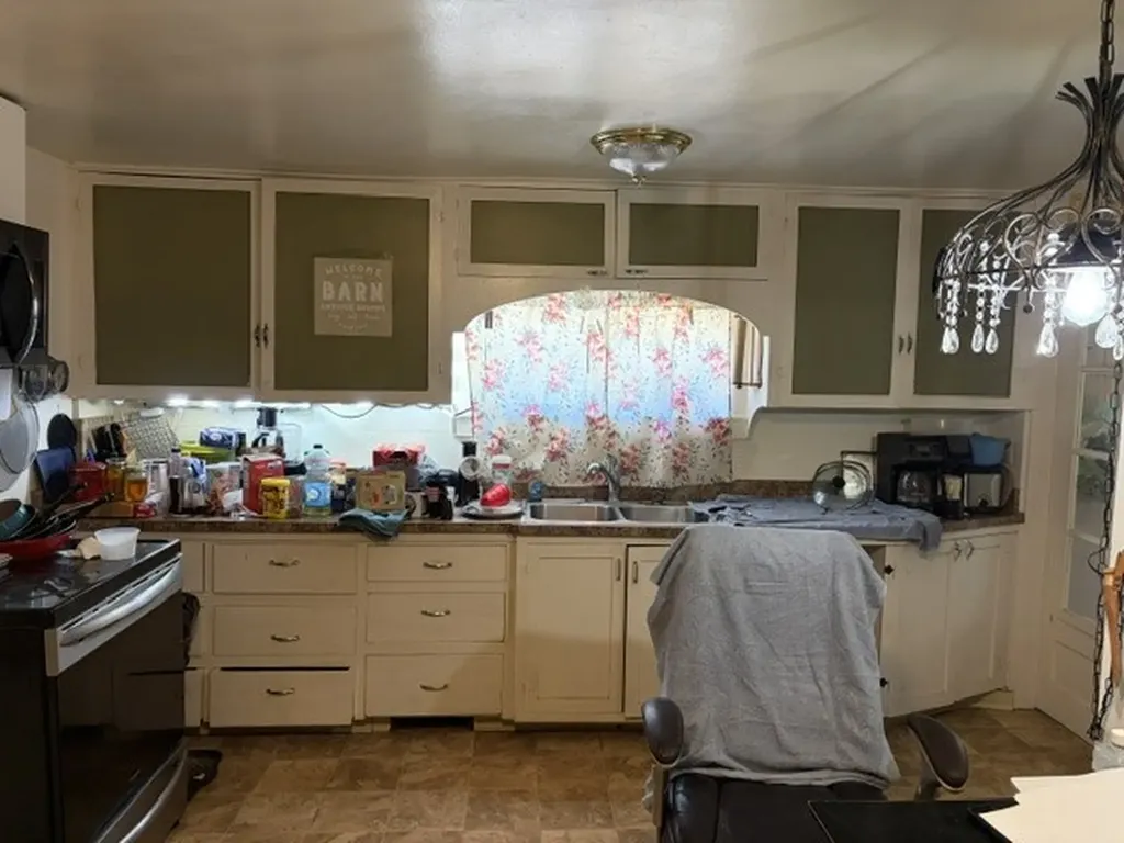 314 E 3rd Avenue N Columbus MT 59019