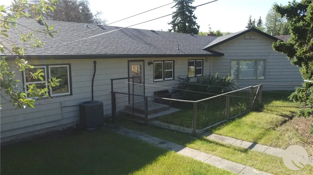 911 Grant Avenue S Red Lodge MT 59068