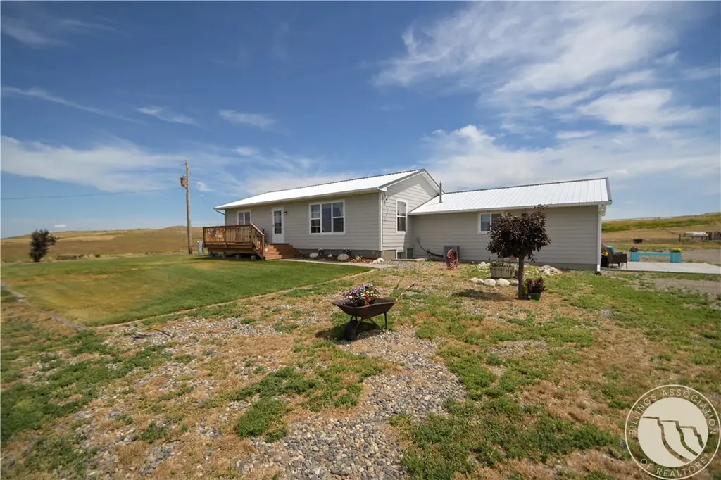 1841 Road 8 South Huntley MT 59037