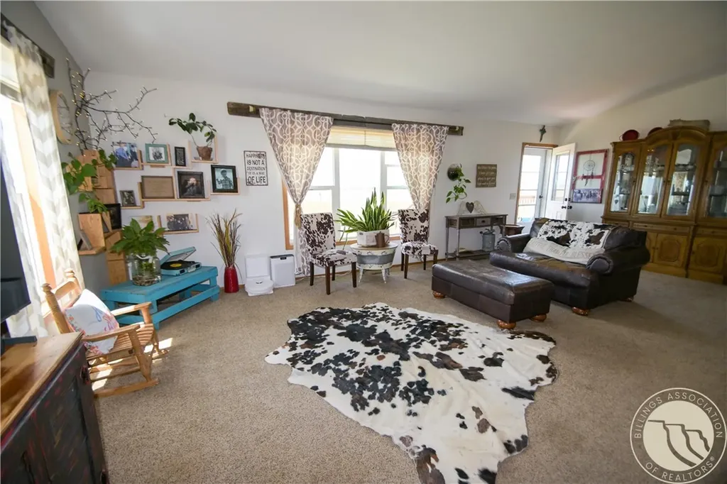 1841 Road 8 South Huntley MT 59037