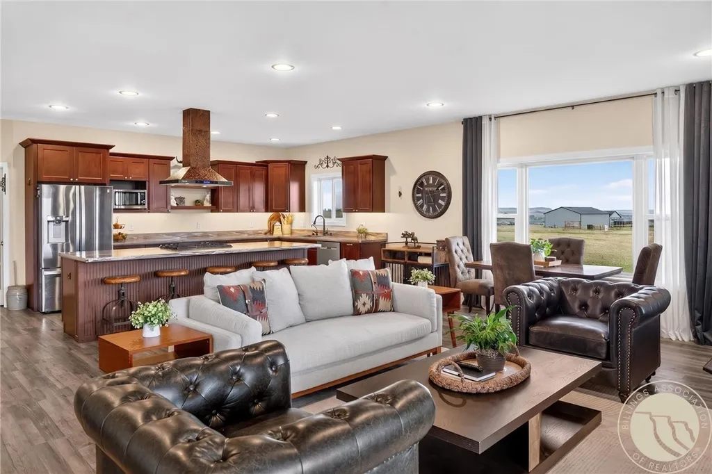 5400 Blue Horizon Drive Huntley MT 59037