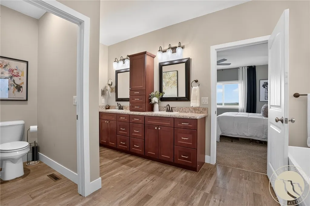 5400 Blue Horizon Drive Huntley MT 59037