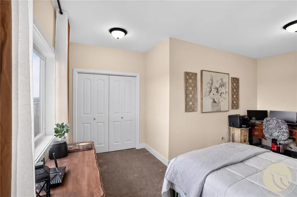 5400 Blue Horizon Drive Huntley MT 59037