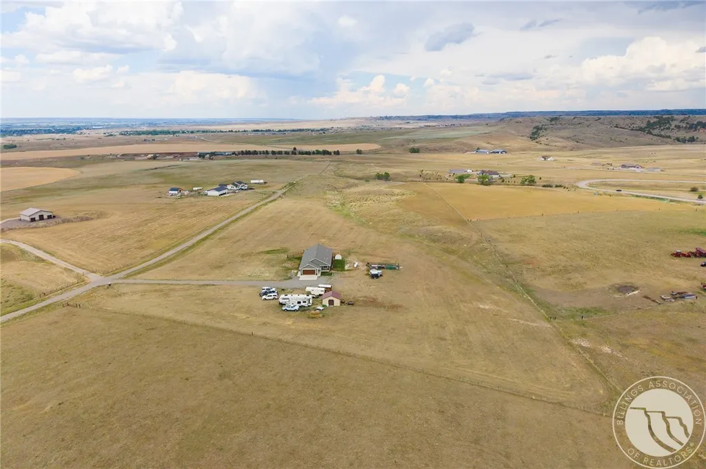 5400 Blue Horizon Drive Huntley MT 59037