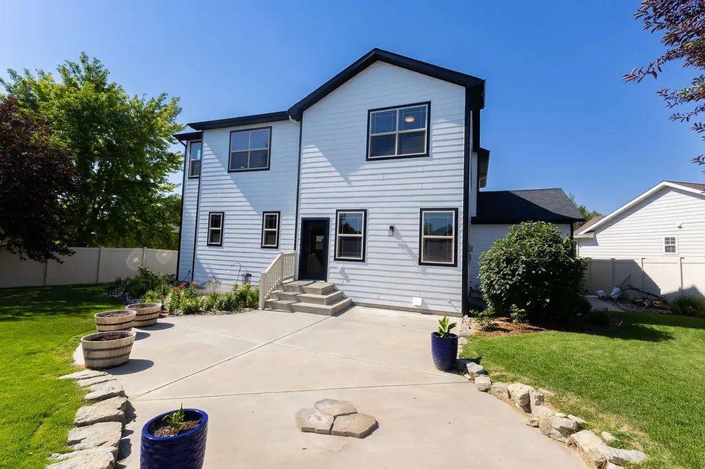 3015 Cove Creek Circle Billings MT 59106