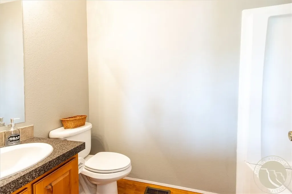 2085 S 13th Road Ballantine MT 59006